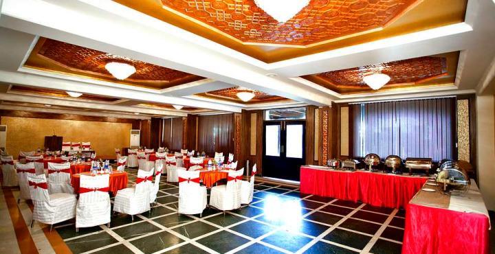 Radisson Srinagar Srīnagar Exterior foto