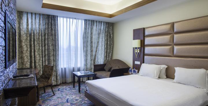 Radisson Srinagar Srīnagar Exterior foto