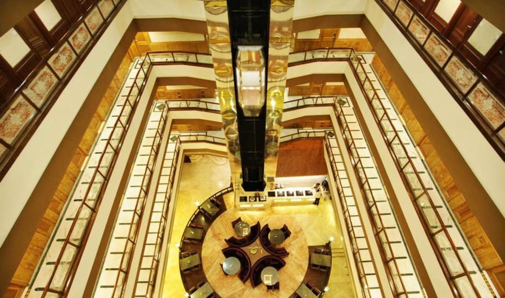Radisson Srinagar Srīnagar Exterior foto